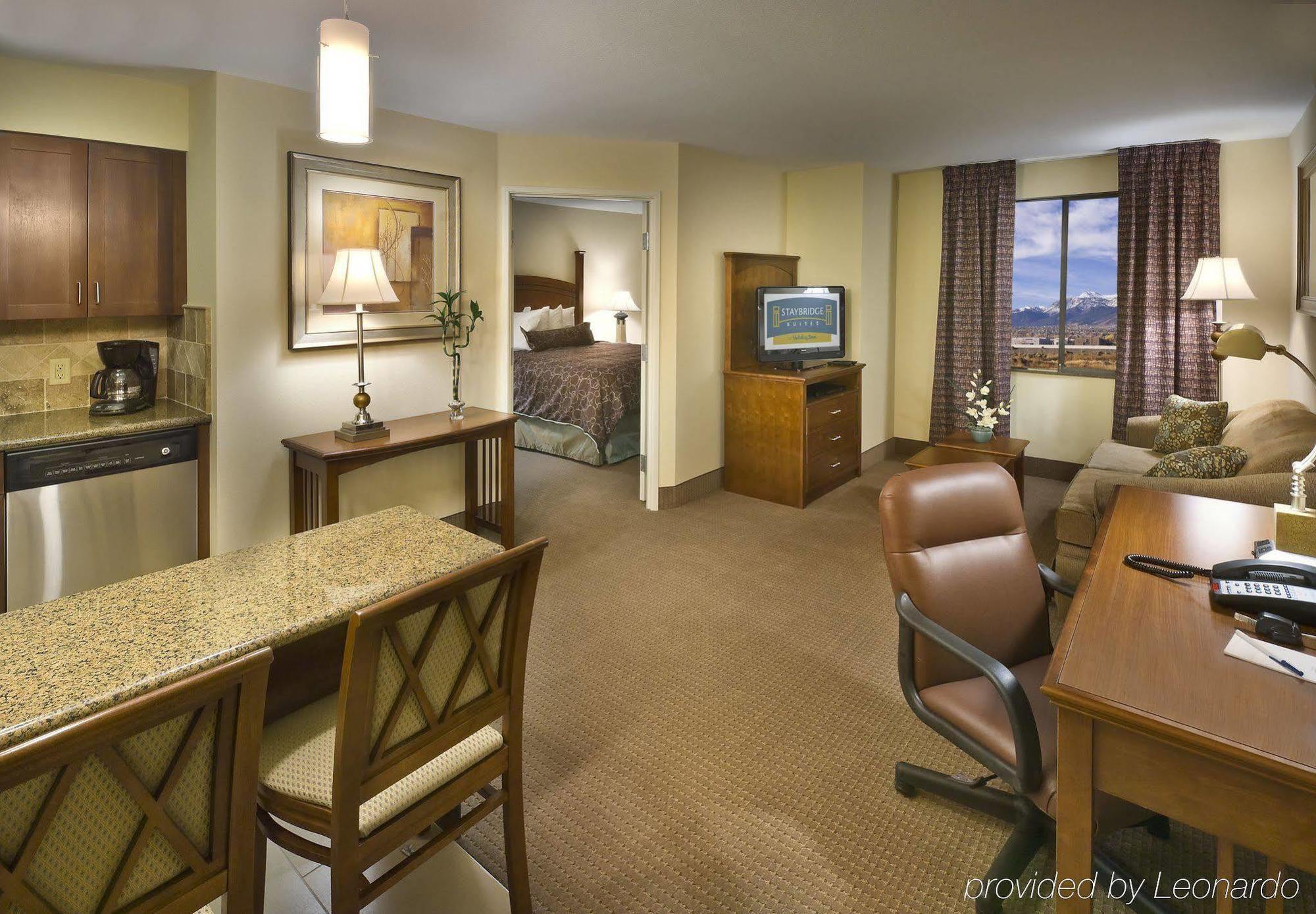 Staybridge Suites Reno Nevada, An Ihg Hotel חדר תמונה